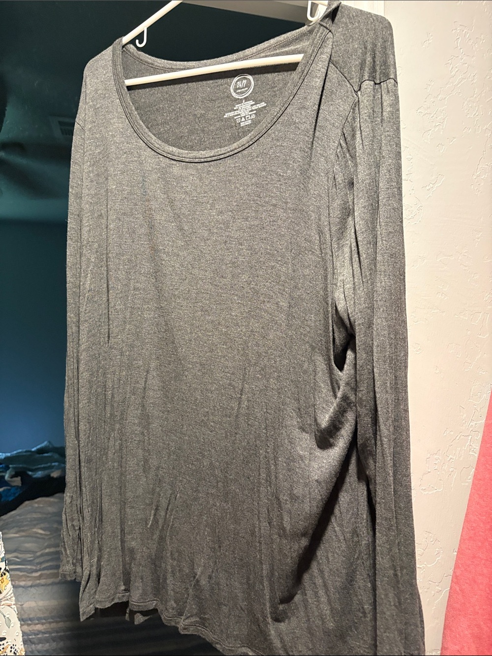 Everyday Scoop Neck Long Sleeve Tee - Gray